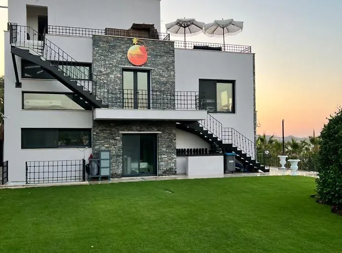 Bombien Yalıkavak *