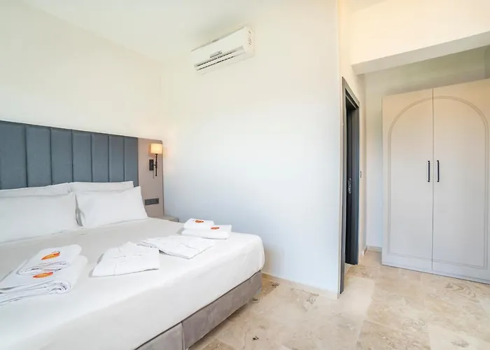 Bombien Yalıkavak *