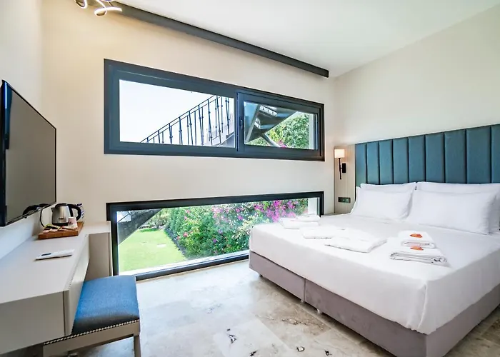 Bombien Yalıkavak *